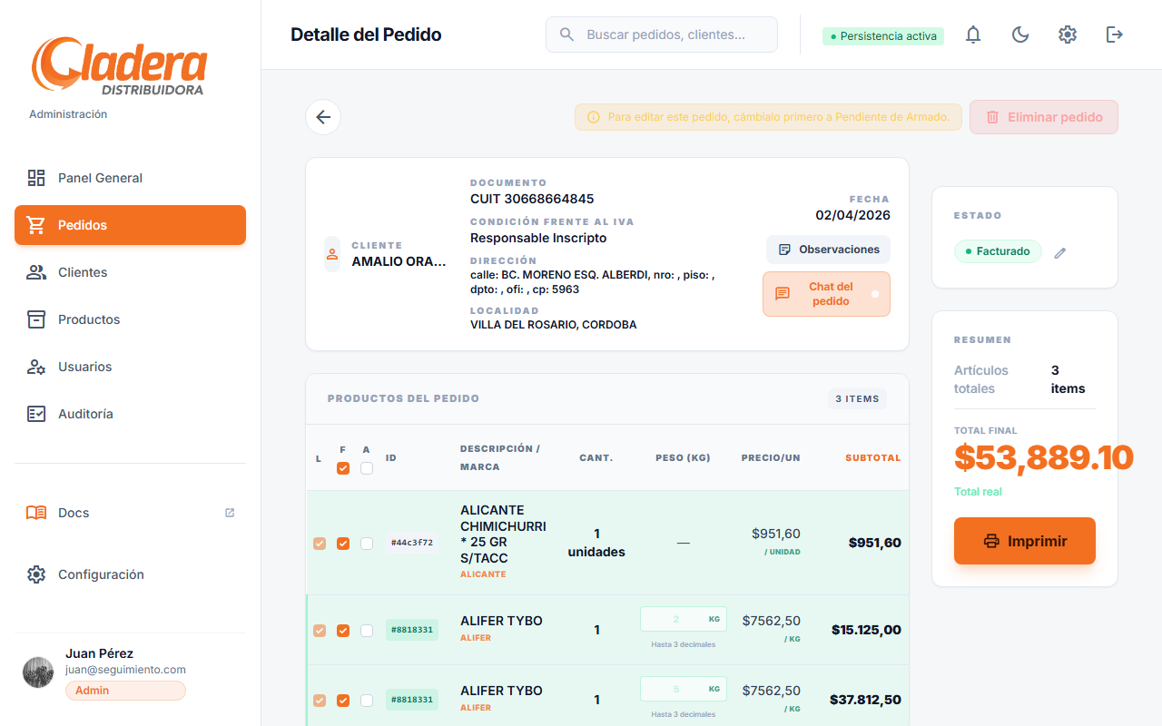 Detalle de pedido en escritorio con tabla de líneas